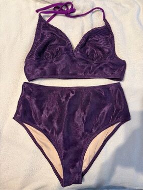 CUPSHE Purple Shimmer Ribbed High-Waisted Bikini Set | Size Medium